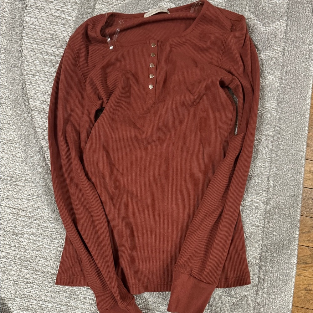 EUC long sleeve shirt